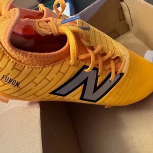 New Balance EU 37 Womens 6 FURON DISPATCH FG V7+ Soccer Cleats